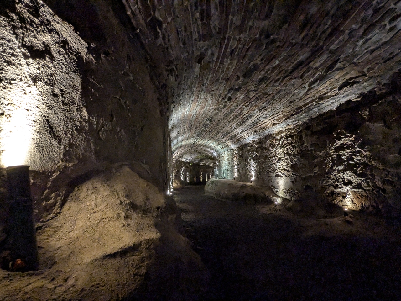 Puebla tour — illustrative scene 3